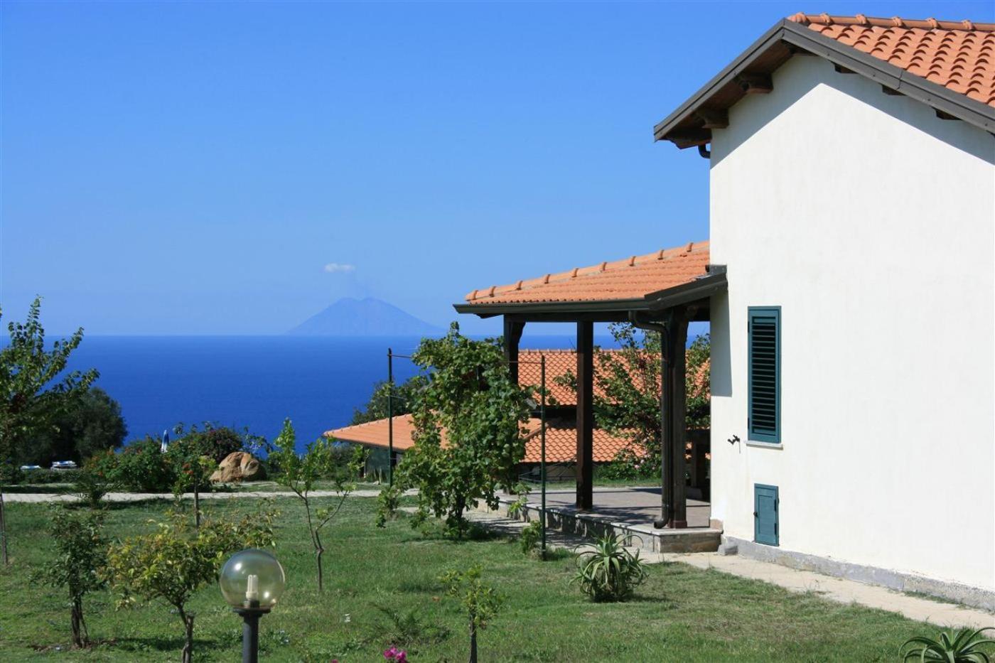 Agriturismo Ninea 里卡迪 外观 照片