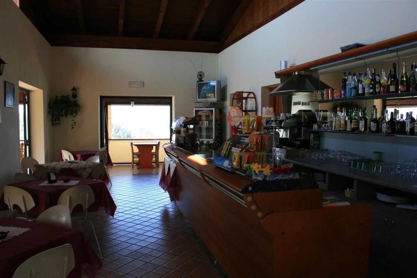 Agriturismo Ninea 里卡迪 外观 照片