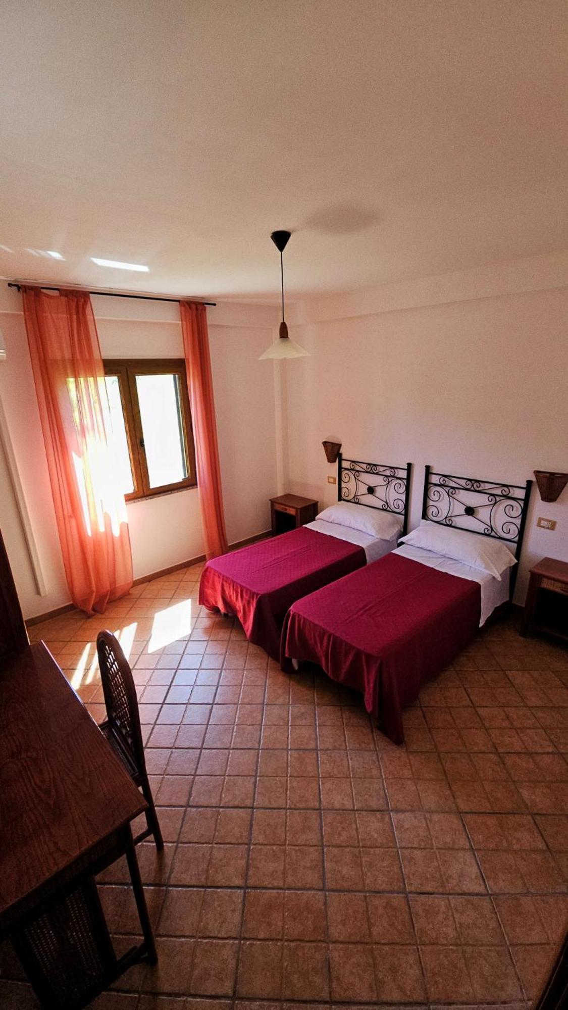 Agriturismo Ninea 里卡迪 外观 照片