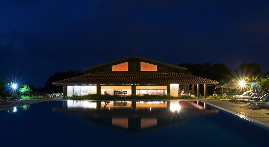 Agriturismo Ninea 里卡迪 外观 照片